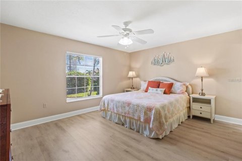 Villa ou maison à louer à Bradenton, Floride: 3 chambres, 164.44 m2 № 2119486 - photo 7