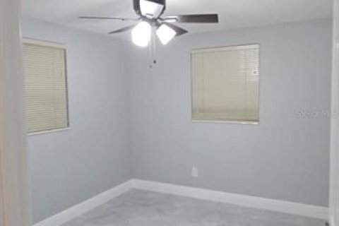 House in Tampa, Florida 3 bedrooms, 97.73 sq.m. № 1888657 - photo 16