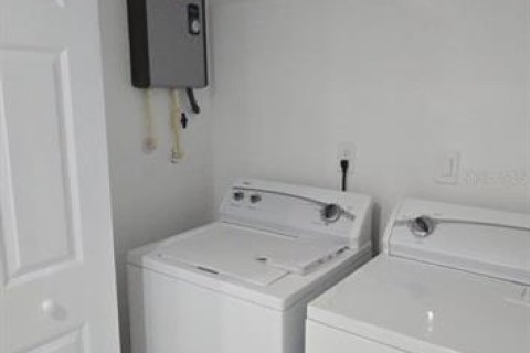 House in Tampa, Florida 3 bedrooms, 97.73 sq.m. № 1888657 - photo 22