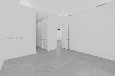 Купить виллу или дом в Кейп-Корал, Флорида 3 спальни, № 2009846 - фото 26