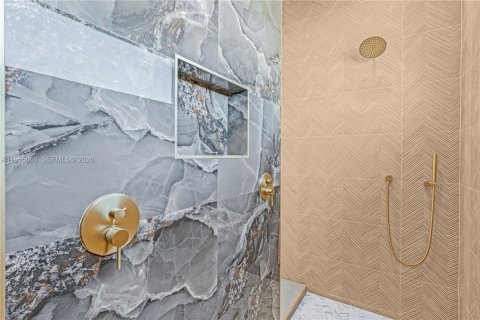 Купить виллу или дом в Кейп-Корал, Флорида 3 спальни, № 2009846 - фото 29