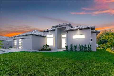 Купить виллу или дом в Кейп-Корал, Флорида 3 спальни, № 2009846 - фото 4