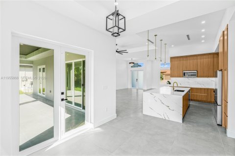 Купить виллу или дом в Кейп-Корал, Флорида 3 спальни, № 2009846 - фото 17