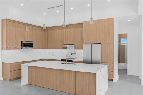 Купить виллу или дом в Кейп-Корал, Флорида 3 спальни, № 2009846 - фото 14