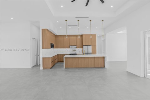 Купить виллу или дом в Кейп-Корал, Флорида 3 спальни, № 2009846 - фото 11