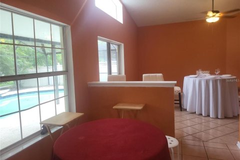 House in Orlando, Florida 3 bedrooms, 153.85 sq.m. № 1793586 - photo 6