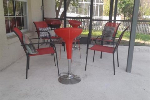 House in Orlando, Florida 3 bedrooms, 153.85 sq.m. № 1793586 - photo 13