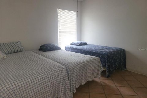 House in Orlando, Florida 3 bedrooms, 153.85 sq.m. № 1793586 - photo 8