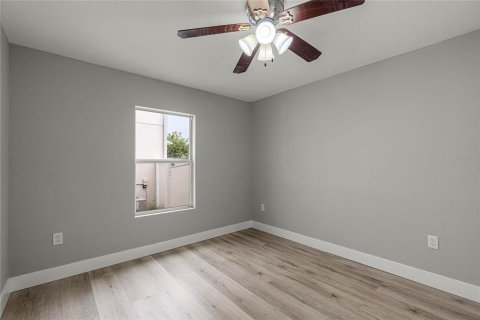 Casa en alquiler en Clermont, Florida, 3 dormitorios, 176.42 m2 № 1916523 - foto 23