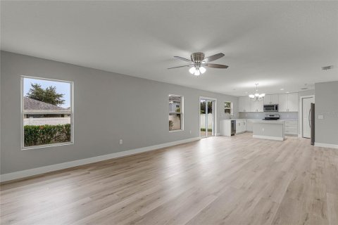 Casa en alquiler en Clermont, Florida, 3 dormitorios, 176.42 m2 № 1916523 - foto 10