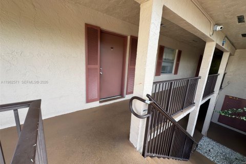 Apartment in Miami, Florida 2 bedrooms, 91.6 sq.m. № 2023781 - photo 8