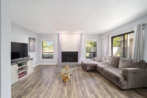 Townhouse in Ocala, Florida 2 bedrooms, 124.86 sq.m. № 1597990 - photo 18