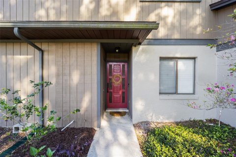 Townhouse in Ocala, Florida 2 bedrooms, 124.86 sq.m. № 1597990 - photo 4