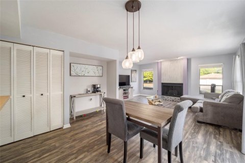Townhouse in Ocala, Florida 2 bedrooms, 124.86 sq.m. № 1597990 - photo 8