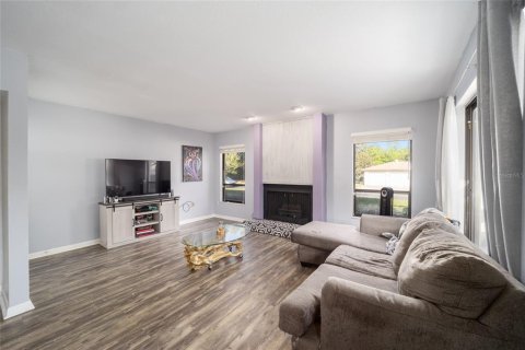 Townhouse in Ocala, Florida 2 bedrooms, 124.86 sq.m. № 1597990 - photo 19