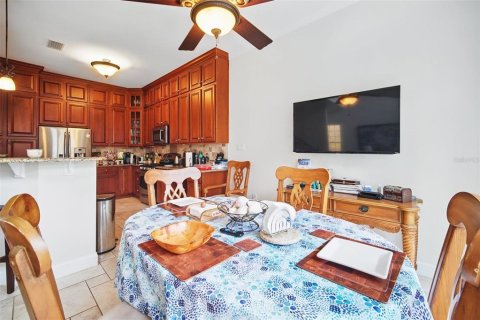 Casa en venta en Four Corners, Florida, 4 dormitorios, 276.38 m2 № 1511381 - foto 19