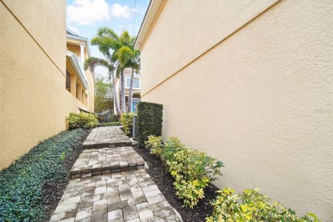 Casa en venta en Four Corners, Florida, 4 dormitorios, 276.38 m2 № 1511381 - foto 3