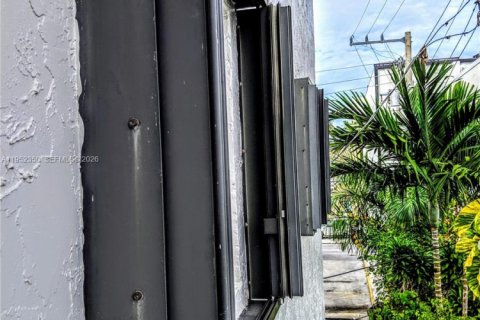 Купить кондоминиум в Майами-Бич, Флорида 2 спальни, 90.67м2, № 2008009 - фото 18