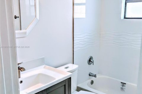 Купить кондоминиум в Майами-Бич, Флорида 2 спальни, 90.67м2, № 2008009 - фото 9