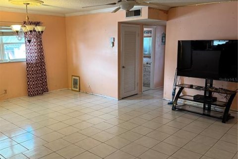 Condominio en venta en Hollywood, Florida, 2 dormitorios, 87.79 m2 № 1820708 - foto 1