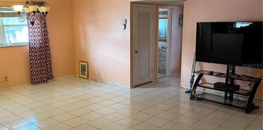 Condominio en Hollywood, Florida, 2 dormitorios № 1820708