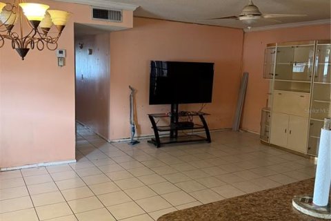 Condominio en venta en Hollywood, Florida, 2 dormitorios, 87.79 m2 № 1820708 - foto 15