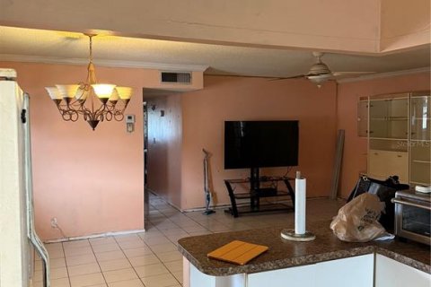 Condominio en venta en Hollywood, Florida, 2 dormitorios, 87.79 m2 № 1820708 - foto 12