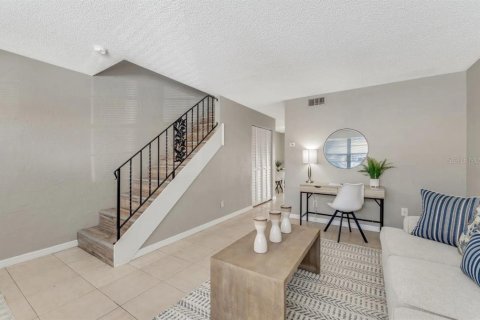 Touwnhouse à louer à South Daytona, Floride: 2 chambres, 102.19 m2 № 2356006 - photo 5
