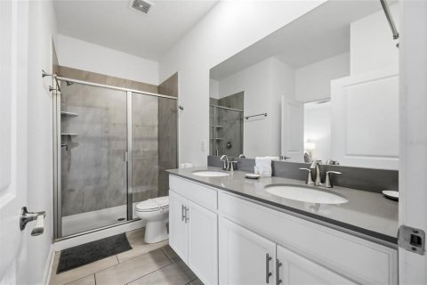 Villa ou maison à vendre à Kissimmee, Floride: 8 chambres, 398.46 m2 № 2143625 - photo 11