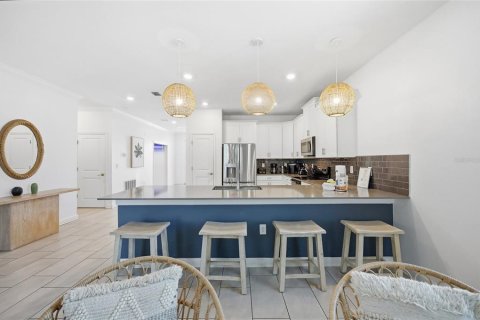 Villa ou maison à vendre à Kissimmee, Floride: 8 chambres, 398.46 m2 № 2143625 - photo 15