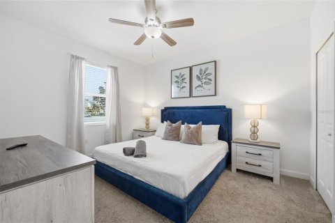 Villa ou maison à vendre à Kissimmee, Floride: 8 chambres, 398.46 m2 № 2143625 - photo 9
