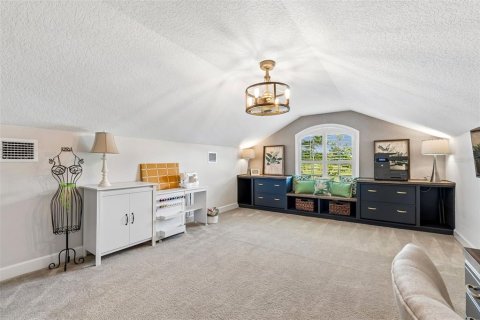 Casa en venta en Dade City, Florida, 6 dormitorios, 402.92 m2 № 2152325 - foto 12
