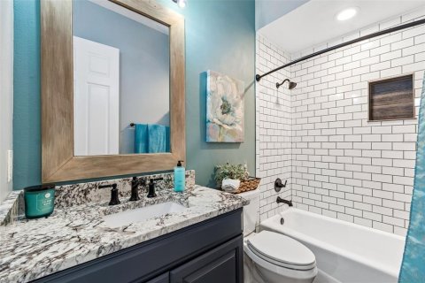 Casa en venta en Dade City, Florida, 6 dormitorios, 402.92 m2 № 2152325 - foto 17