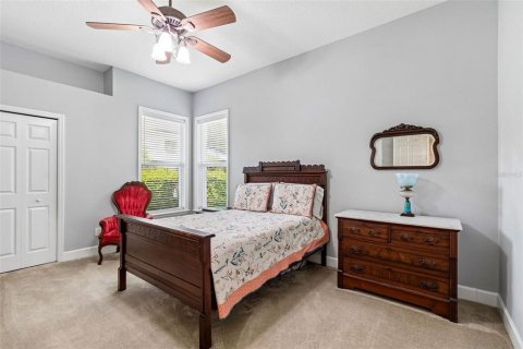 Casa en venta en Dade City, Florida, 6 dormitorios, 402.92 m2 № 2152325 - foto 28