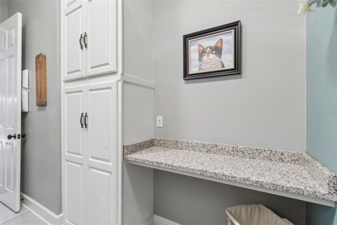Casa en venta en Dade City, Florida, 6 dormitorios, 402.92 m2 № 2152325 - foto 22
