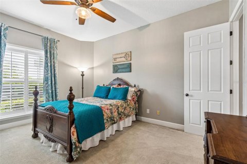 Casa en venta en Dade City, Florida, 6 dormitorios, 402.92 m2 № 2152325 - foto 16