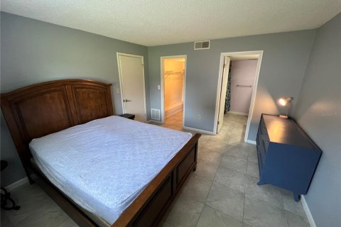 Condominio en alquiler en New Port Richey, Florida, 2 dormitorios, 101.82 m2 № 1918013 - foto 7