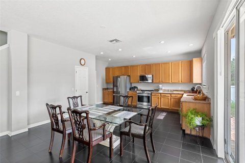 House in Orlando, Florida 3 bedrooms, 254.55 sq.m. № 1916153 - photo 8