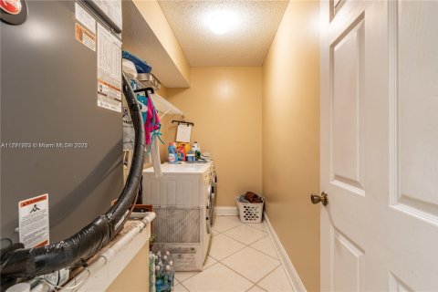 Casa en venta en Boynton Beach, Florida, 4 dormitorios, 213.58 m2 № 1880195 - foto 9