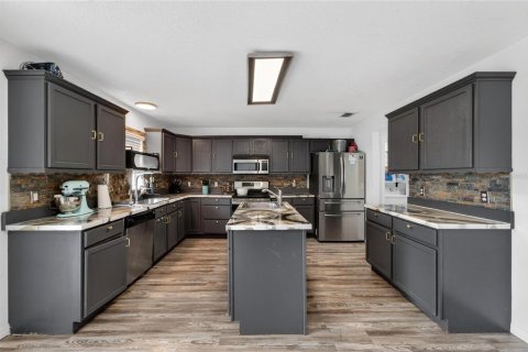 Villa ou maison à vendre à Riverview, Floride: 4 chambres, 277.13 m2 № 2141991 - photo 11