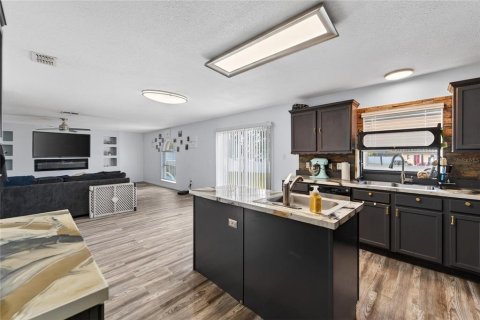 Villa ou maison à vendre à Riverview, Floride: 4 chambres, 277.13 m2 № 2141991 - photo 15