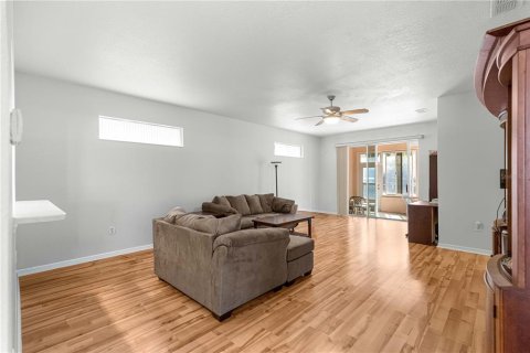 House in Ocala, Florida 2 bedrooms, 146.6 sq.m. № 2115082 - photo 4