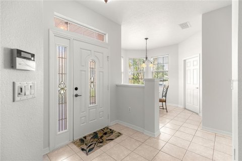 House in Ocala, Florida 2 bedrooms, 146.6 sq.m. № 2115082 - photo 10