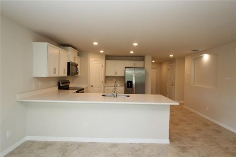 House in Port Charlotte, Florida 3 bedrooms, 140.75 sq.m. № 1628396 - photo 9