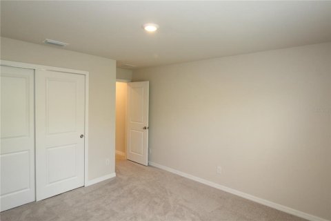 House in Port Charlotte, Florida 3 bedrooms, 140.75 sq.m. № 1628396 - photo 22