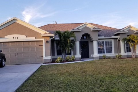 Villa ou maison à Port St. Lucie, Floride 4 chambres, 207.73 m2 № 2147054