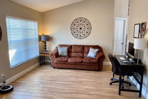 Villa ou maison à vendre à Port St. Lucie, Floride: 4 chambres, 207.73 m2 № 2147054 - photo 2