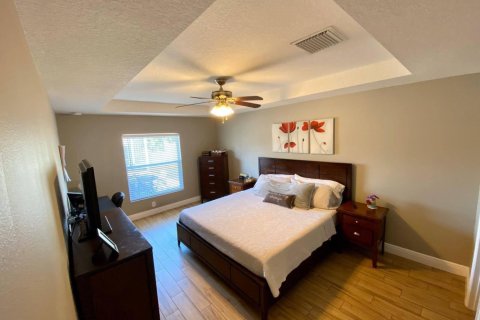 Villa ou maison à vendre à Port St. Lucie, Floride: 4 chambres, 207.73 m2 № 2147054 - photo 10