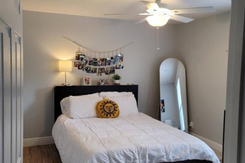 Villa ou maison à vendre à Port St. Lucie, Floride: 4 chambres, 207.73 m2 № 2147054 - photo 13
