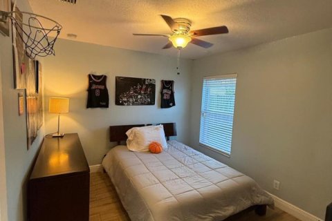 Villa ou maison à vendre à Port St. Lucie, Floride: 4 chambres, 207.73 m2 № 2147054 - photo 15